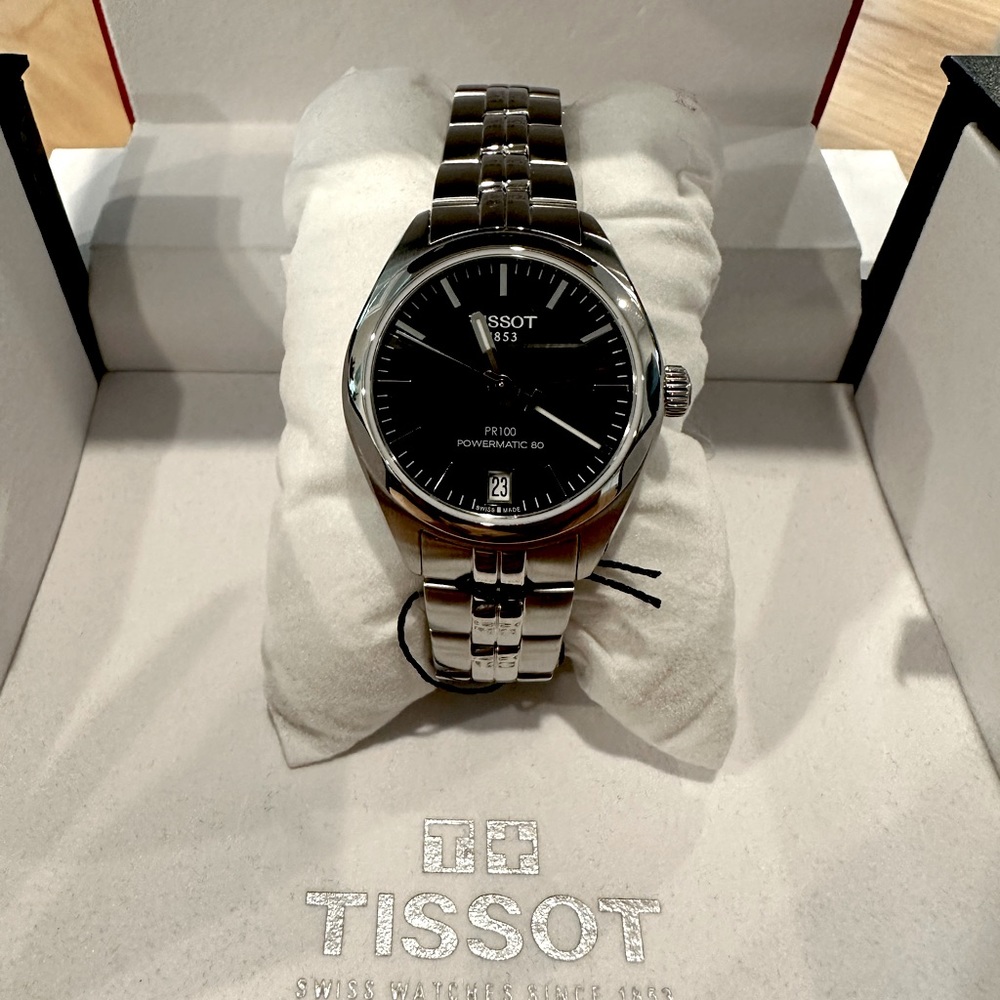 Brand new never worn Tissot woman’s watch. Received as a gift and not needed.